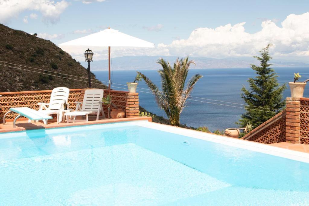 Casa Dei Sogni Taormina Bed and Breakfast Εξωτερικό φωτογραφία