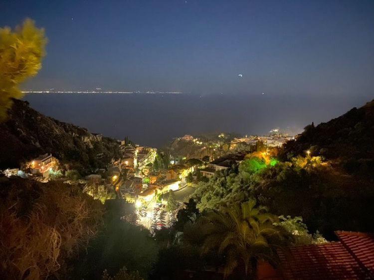 Casa Dei Sogni Taormina Bed and Breakfast Εξωτερικό φωτογραφία